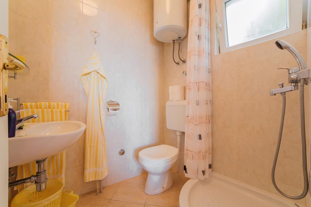Apartments Dada Omis Room photo
