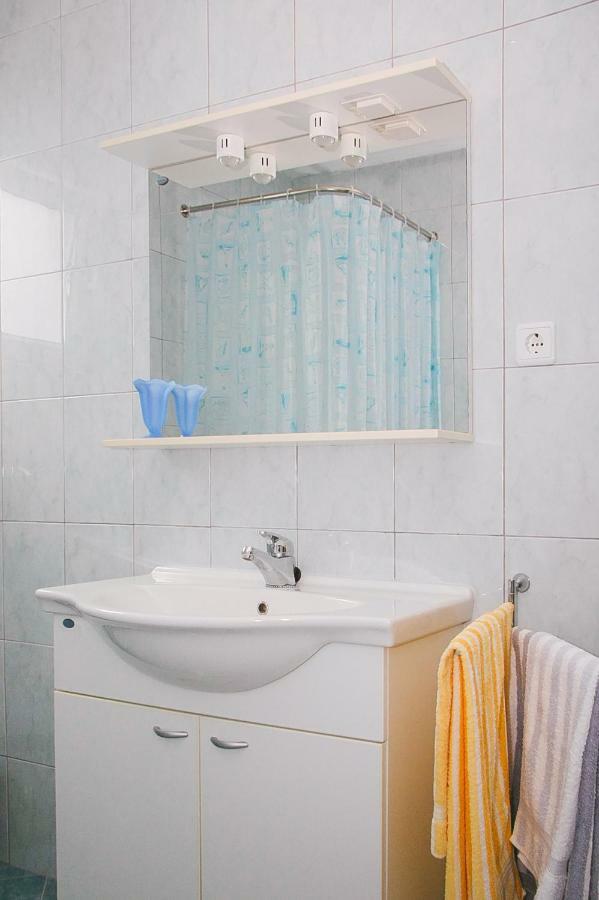 Apartments Dada Omis Room photo